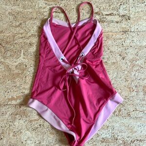 No brand beautiful suit